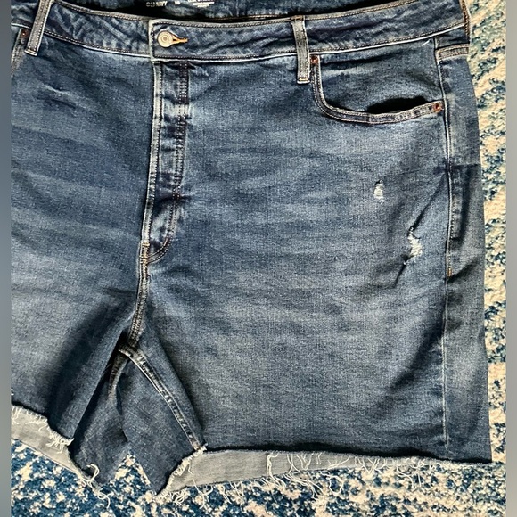 Old Navy Dark Blue High Rise O.G Straight Jean Shorts (NWOT) - Picture 5 of 9